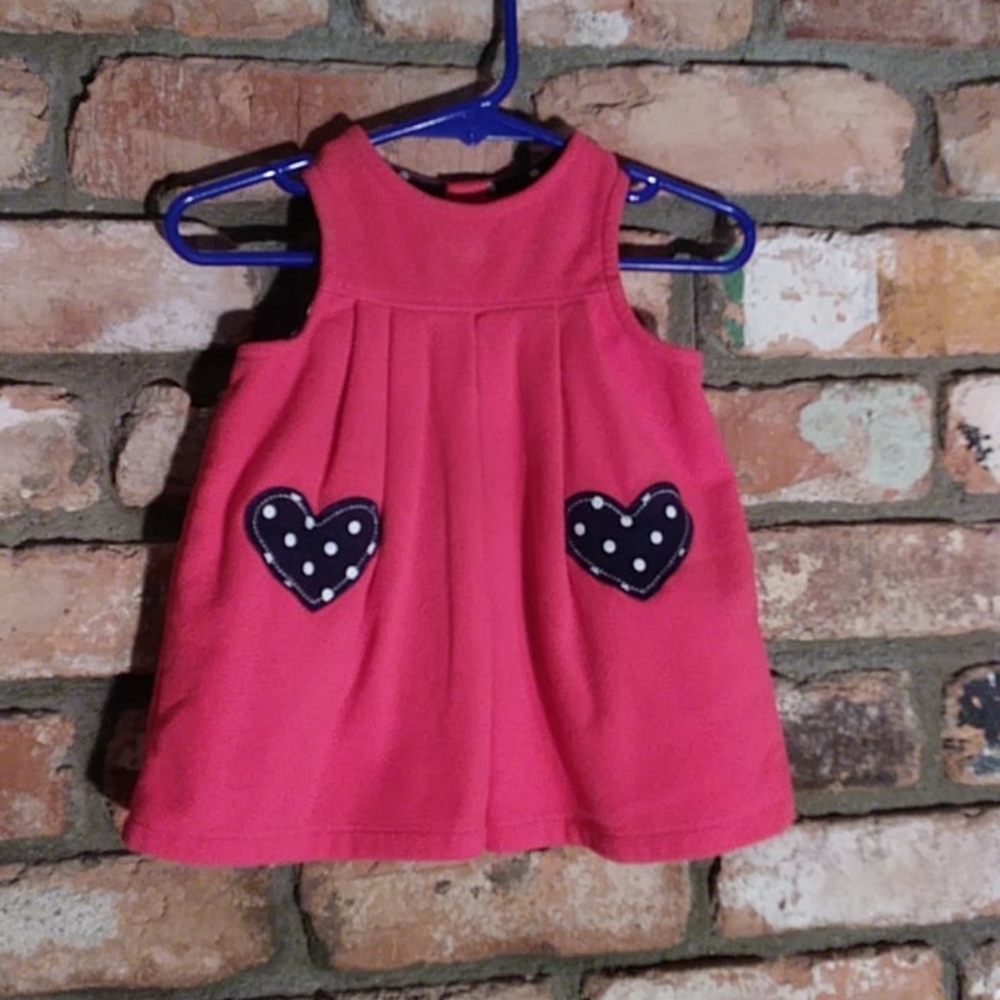 Carter's baby dress Size 6 months hearts